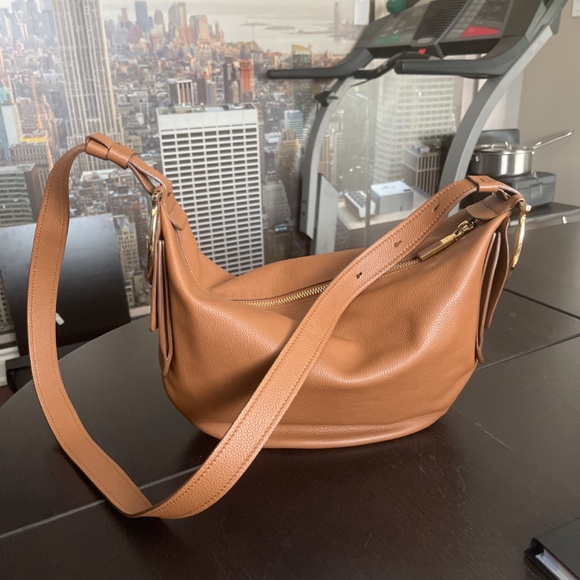 Salvatore Ferragamo Gancio Hobo in Calf Skin - Picture 3 of 7